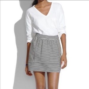 Madewell midi black & white stripped skirt size 8